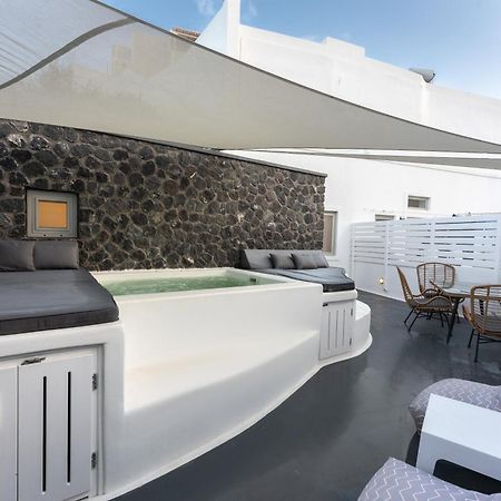 Sun Naam Home Santorini With Heated Jacuzzi カルテラドス エクステリア 写真