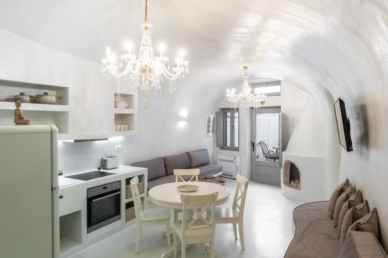 Sun Naam Home Santorini With Heated Jacuzzi カルテラドス エクステリア 写真